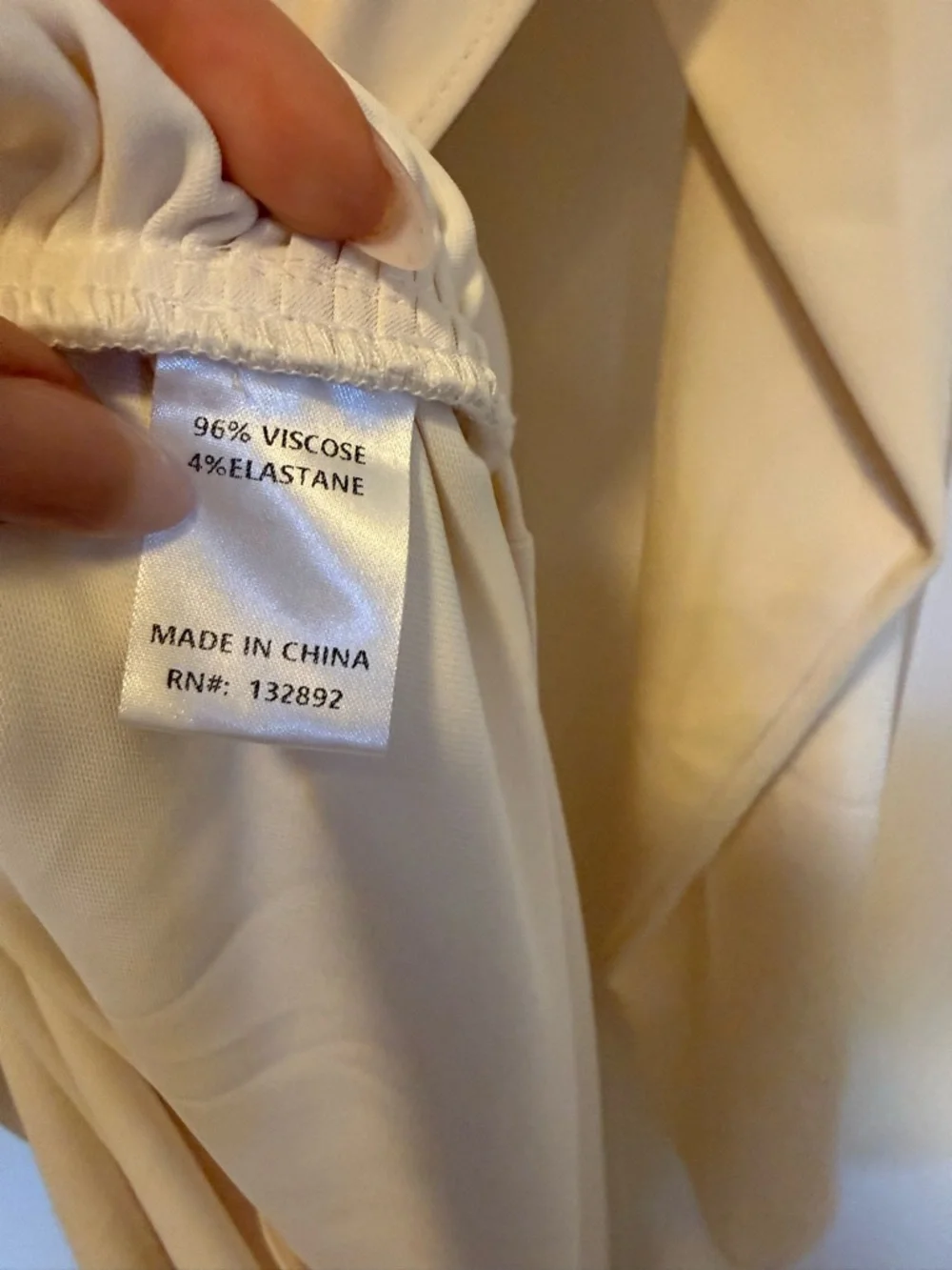 HELSA Women's White The Wilhelmina Cape Top SZ S $399 NEW ! - Picture 8 of 9